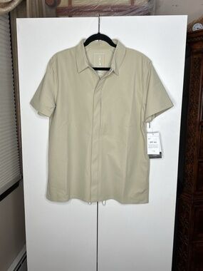 Nike 24.7 Perfect Stretch Men Dri-FIT Top Desert Khaki Size Small HQ6958-253 NEW